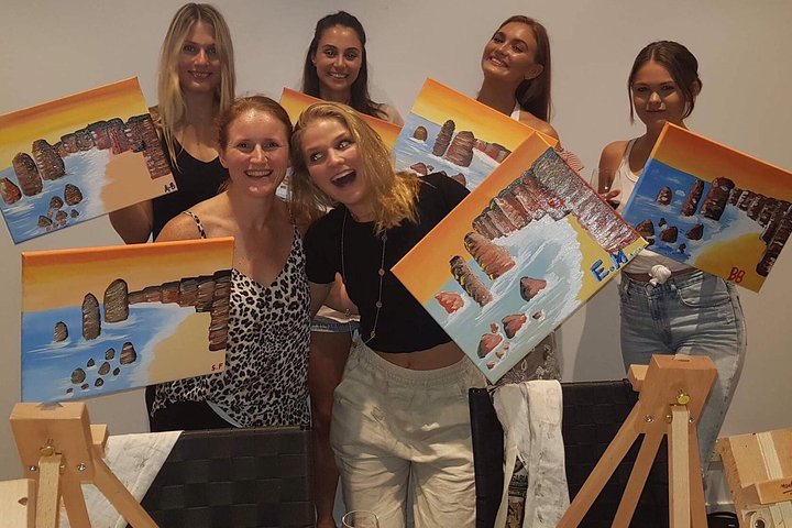 Friday Night 2 For 1 Paint And Sip Art Sessions - Restaurant Gold Coast 1