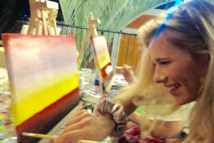 Friday Night 2 For 1 Paint And Sip Art Sessions - Restaurant Gold Coast 2