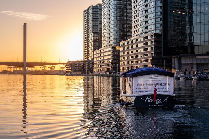2-Hour Self-Drive Boat Hire On The Yarra River - Accommodation in Bendigo 2