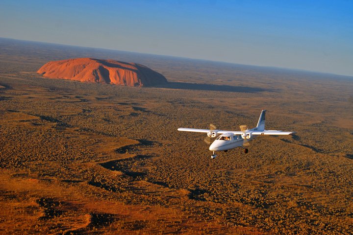 Scenic Flight: Uluru Rock Blast - thumb 3