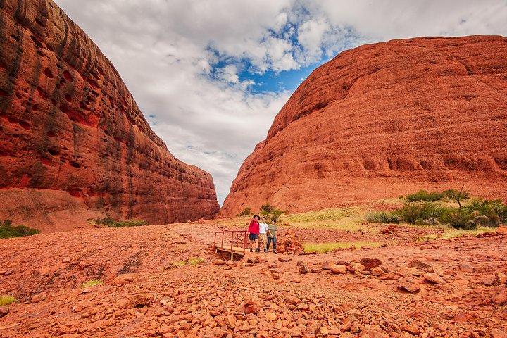 Kata Tjuta Sunrise and Valley of the Winds Half-Day Trip - Southport Accommodation