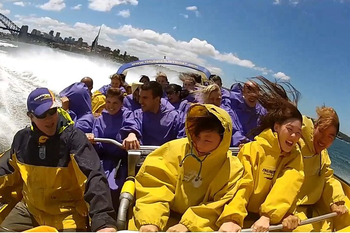 30-Minute Sydney Harbour Jet Boat Ride Thunder Twist - New South Wales Tourism 