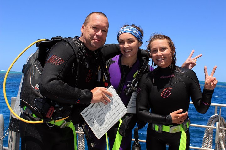 Quicksilver Dive 4 Day PADI Learn to Dive Course - Southport Accommodation