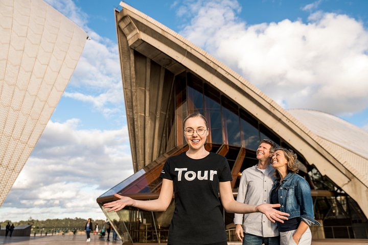 Sydney Opera House Official Guided Walking Tour - New South Wales Tourism  5