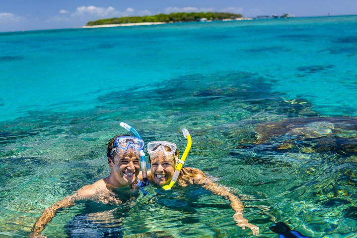 Green Island Day Trip Including Seawalker Helmet Dive COMBO - Kawana Tourism 0