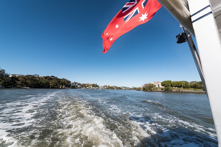90min Brisbane River Cruise/Tour - Brisbane Tourism 1