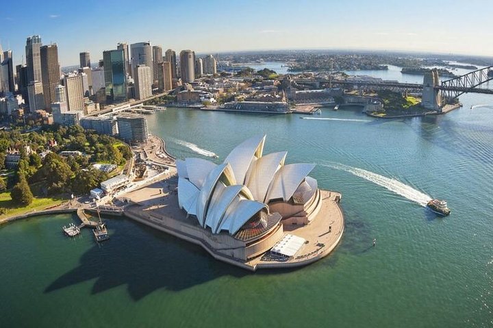 Private Tour Guide Sydney With A Local: Kickstart Your Trip, Personalized - thumb 1