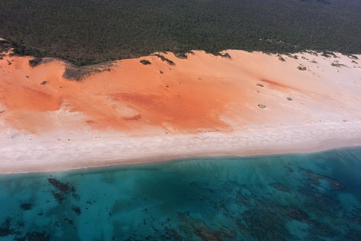 Cape Leveque And Aboriginal Communities From Broome (Optional Scenic Flight) - Kalgoorlie Accommodation 3