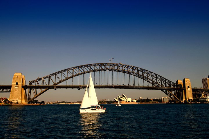 Sydney Harbour Luxury Sailing Trip Including Lunch - Foster Accommodation 3