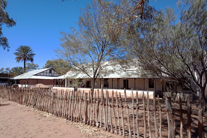 Private Cultural and Historical Painted Desert Tour in Hermannsburg - Accommodation Guide