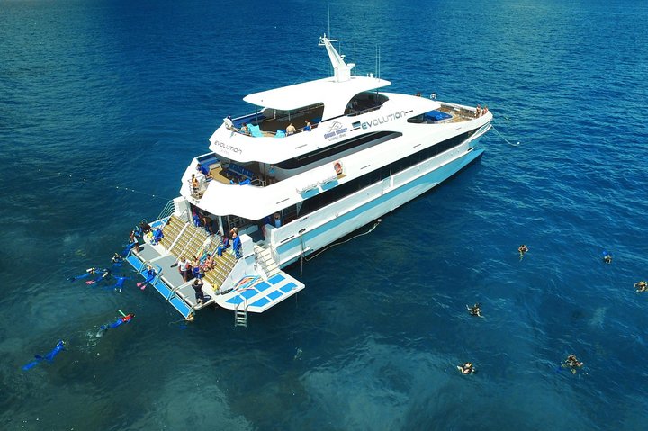 Great Barrier Reef Scenic Helicopter Tour and Cruise from Cairns - Phillip Island Accommodation