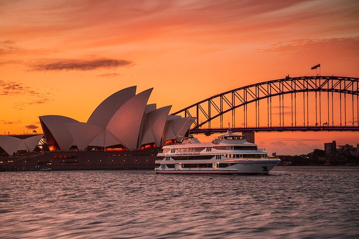 Sydney Harbour Sunset Dinner Cruise - Goulburn Accommodation 5