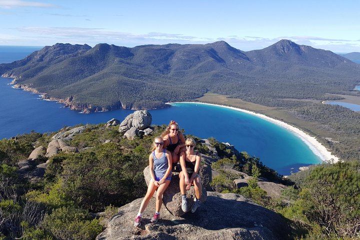 2-Day Tas East Coast Escape Tour Including Bay Of Fires, Wineglass Bay & Devils - thumb 1