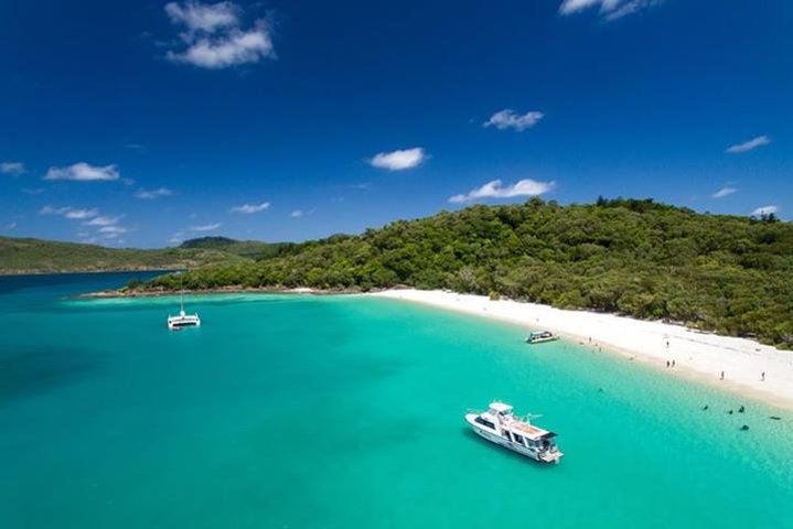 Whitehaven Beach And Hill Inlet | Awesome Beach BBQ | Family Friendly - Bundaberg Accommodation 3