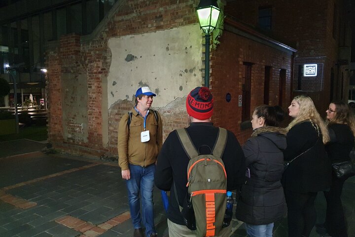 Melbourne After Dark 2-hour Walking Tour - thumb 2
