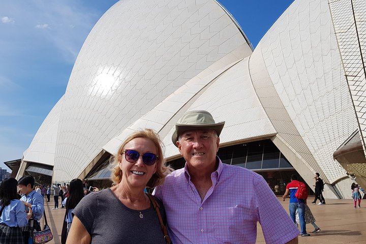 Sydney Private Day Tours  See Sydney in Style  8 Hour Luxury Private Tour - Southport Accommodation