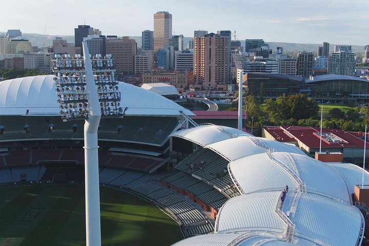 RoofClimb Adelaide Oval Experience - Accommodation Bookings 1