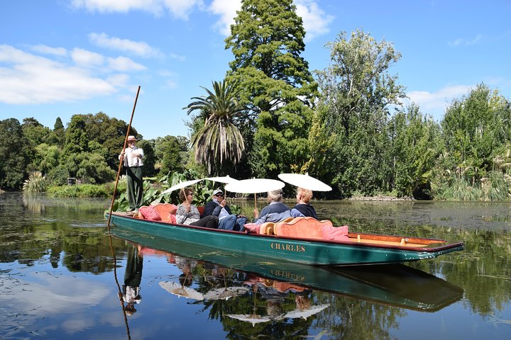 Melbourne Gardens and Days Gone By Private Tour - Attractions Melbourne