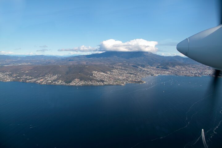 Hobart City Flight Including Mt Wellington And Derwent River - thumb 2