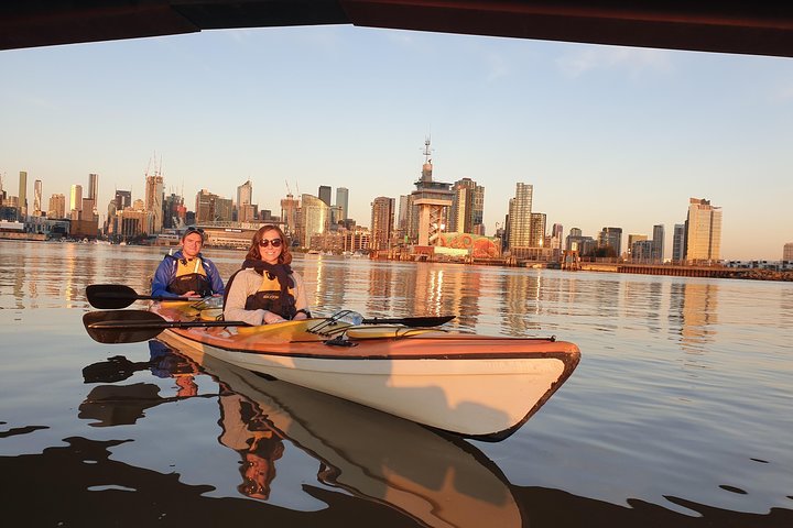 Melbourne Sunset Kayaking Experience With Dinner - thumb 3