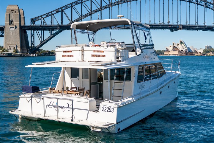 Vivid 90-Minute Sydney Harbour Small Group Catamaran Cruise - thumb 4