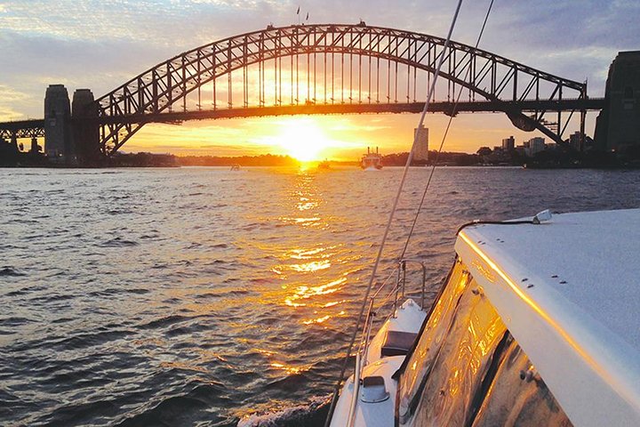 Sunset And Sparkle Sydney Harbour Cruise - thumb 3