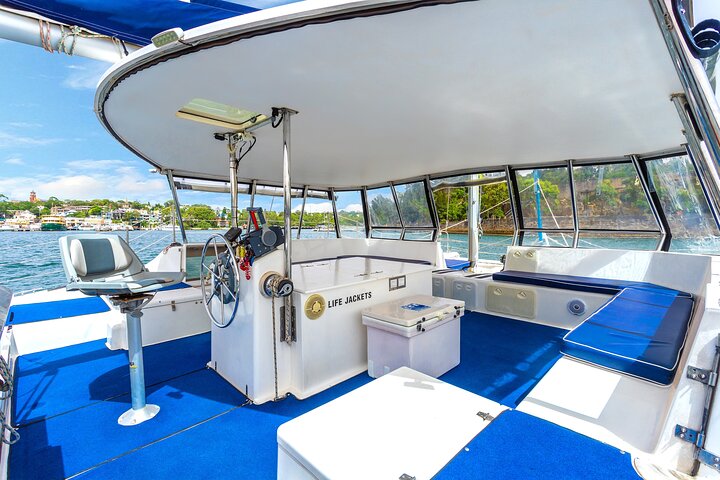 Vivid 90-Minute Sydney Harbour Catamaran Cruise With BYO Drinks - Newcastle Accommodation 3