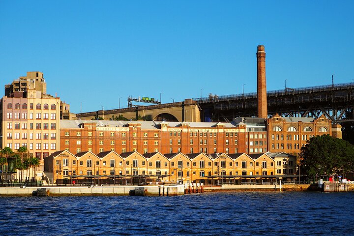 Quay People: Sydney Harbour Walking Tour With Coffee - Accommodation in Bendigo 1