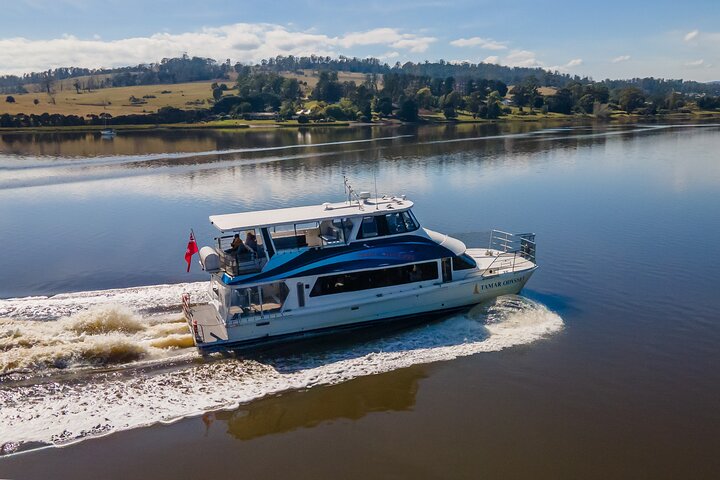 2.5 Hour Morning Discovery Cruise including sailing into the Cataract Gorge, Launceston