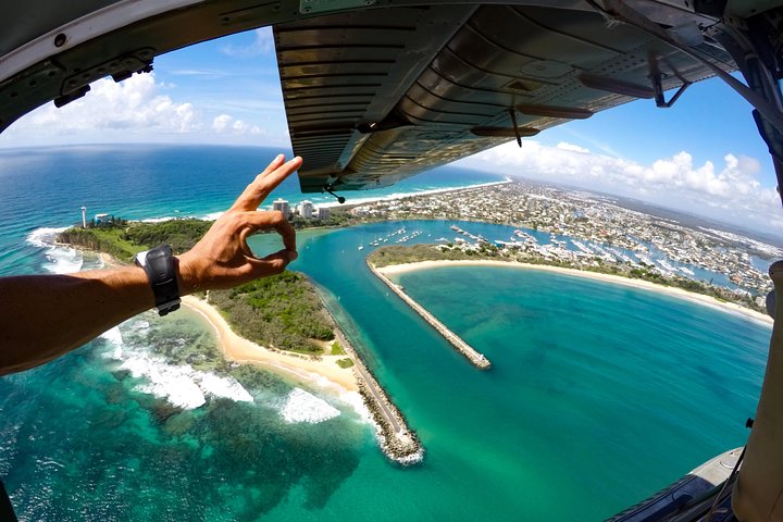 Seaplane Adventure Flight Over Maroochydore For 2 With Photobook - Accommodation Sunshine Coast 2