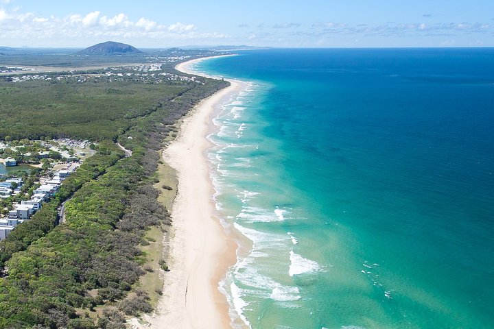 Deluxe Seaplane Tour Noosa To Glasshouse Adventure For 2 With Photobook - Accommodation Airlie Beach 2