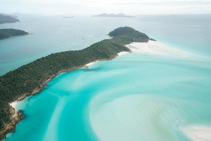 Whitehaven Beach And Hill Inlet Lookout Full-Day Snorkeling Cruise By High-Speed Catamaran - thumb 1