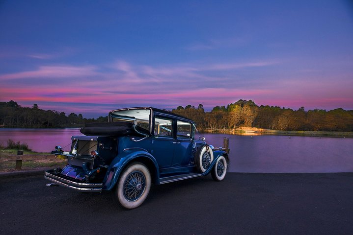 Blue Mountains Vintage Cadillac Tour with Local Guide - Accommodation Batemans Bay