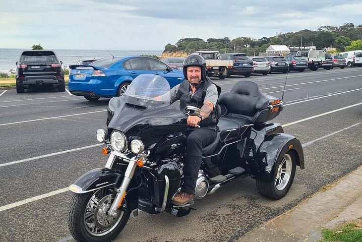 Private Tour Of Melbourne In A Harley Davidson Trike - thumb 1