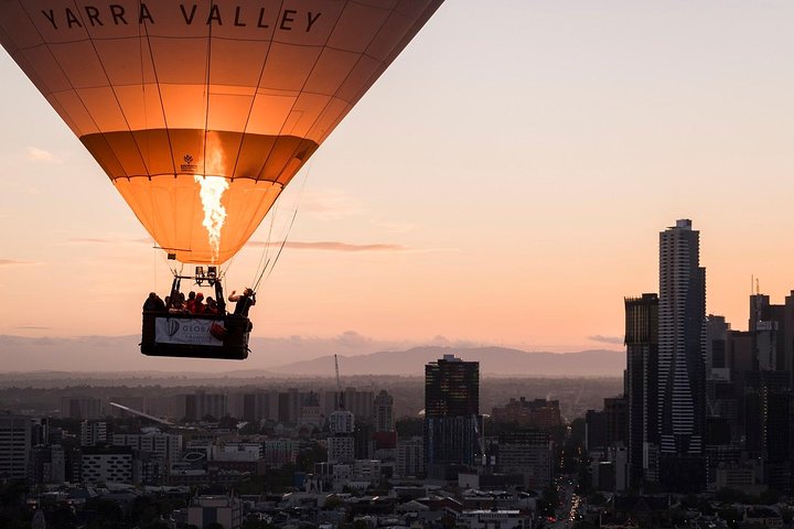 Melbourne Balloon Flight At Sunrise - thumb 5
