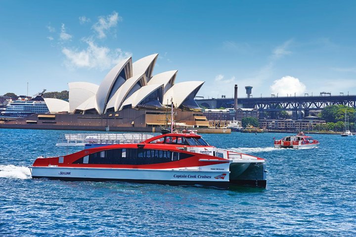Sydney Harbour Hop On Hop Off Cruise With Taronga Zoo Entry - thumb 3