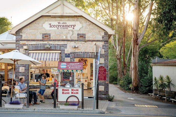 Barossa And Hahndorf Day Trip From Adelaide Including Wine Tasting And Lunch - thumb 2