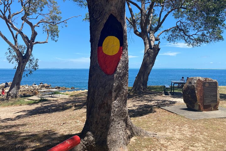 Full-Day Small Group Tour To North Stradbroke Island - thumb 1