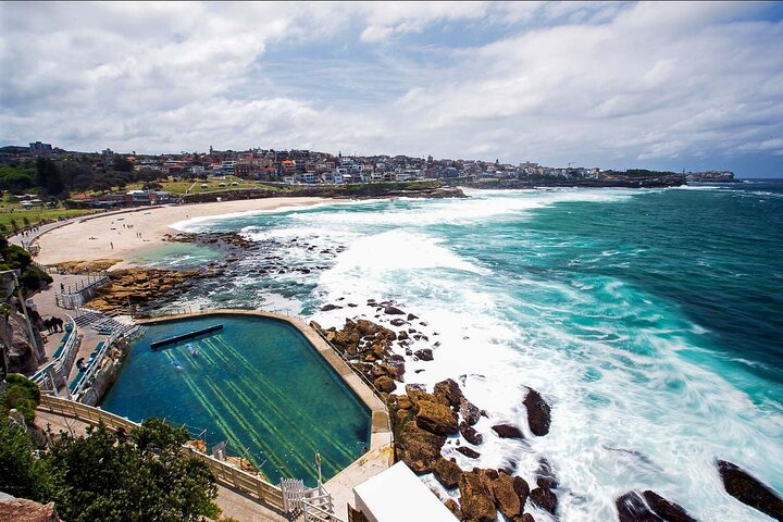 Sydney Beaches, Baths & Rockpools - New South Wales Tourism  0