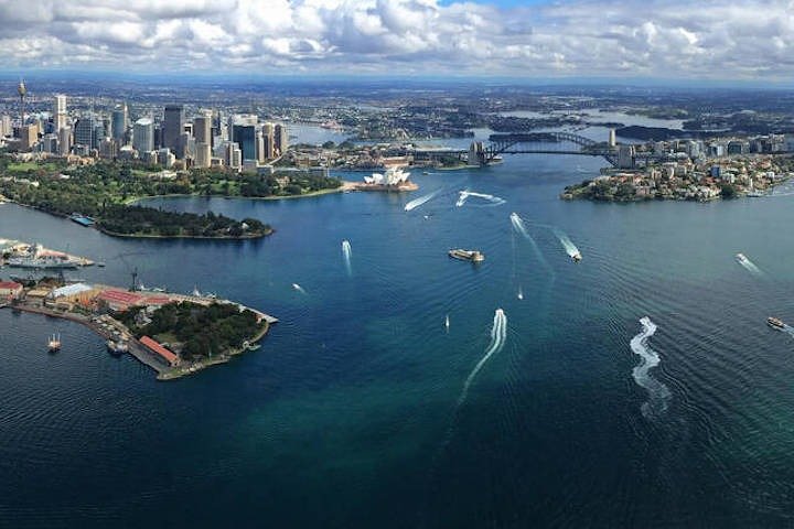 Helicopter Flight Over Sydney And Beaches - 20 Minutes - Grafton Accommodation 3