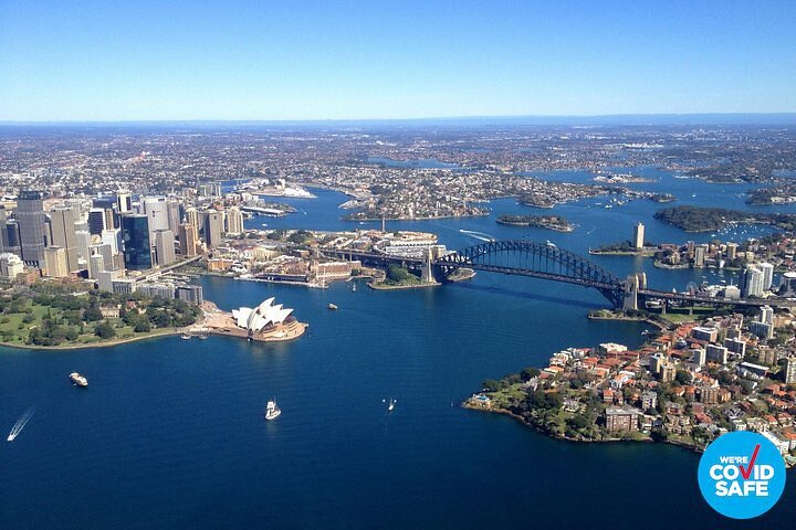 Private Helicopter Flight Over Sydney & Beaches For 2 Or 3 People - 20 Minutes - Newcastle Accommodation 5