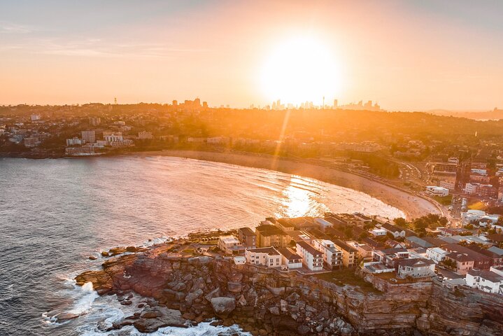 Private Sunset Helicopter Flight Over Sydney & Beaches For 2 Or 3 - 30 Minutes - thumb 5