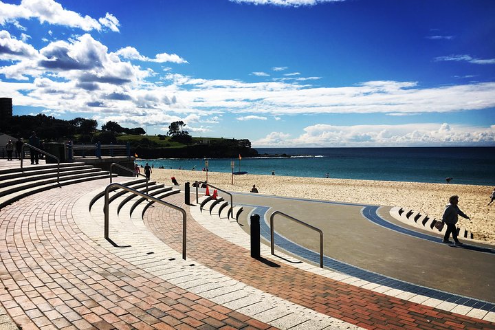 Private Sydney City To Bondi Coast Tour With Waterfront Lunch - Coogee Beach Accommodation 1