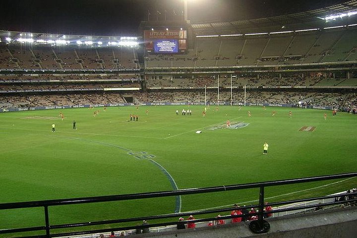 Half-Day Sports Lovers Bus Tour Of Melbourne With Tour Options - Melbourne Tourism 1
