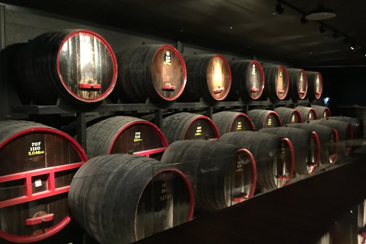 The Ultimate Penfolds Magill Estate Wine & Underground Cellar Tour - thumb 2