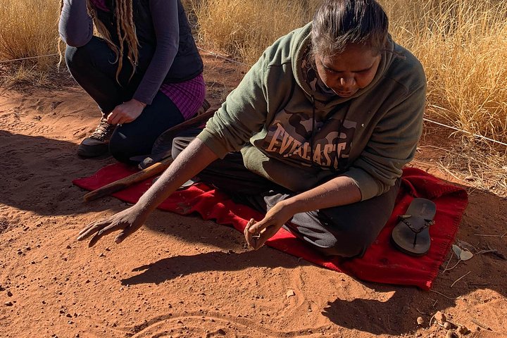 6 Day Red Centre Explorer With Accommodation - Accommodation NT 1